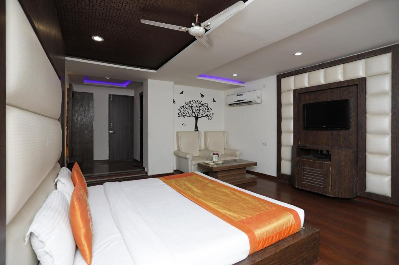 The Gagan Plaza Hotel Kanpur Extérieur photo