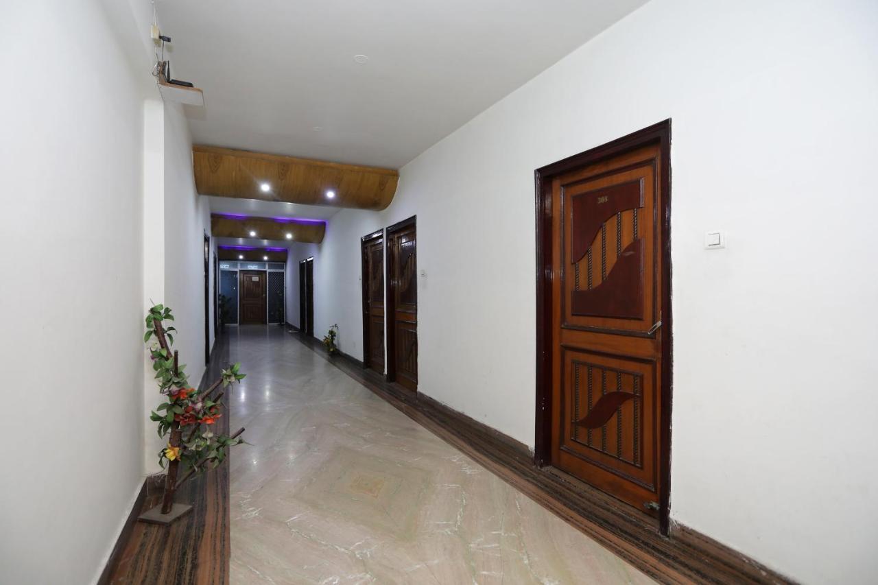 The Gagan Plaza Hotel Kanpur Extérieur photo