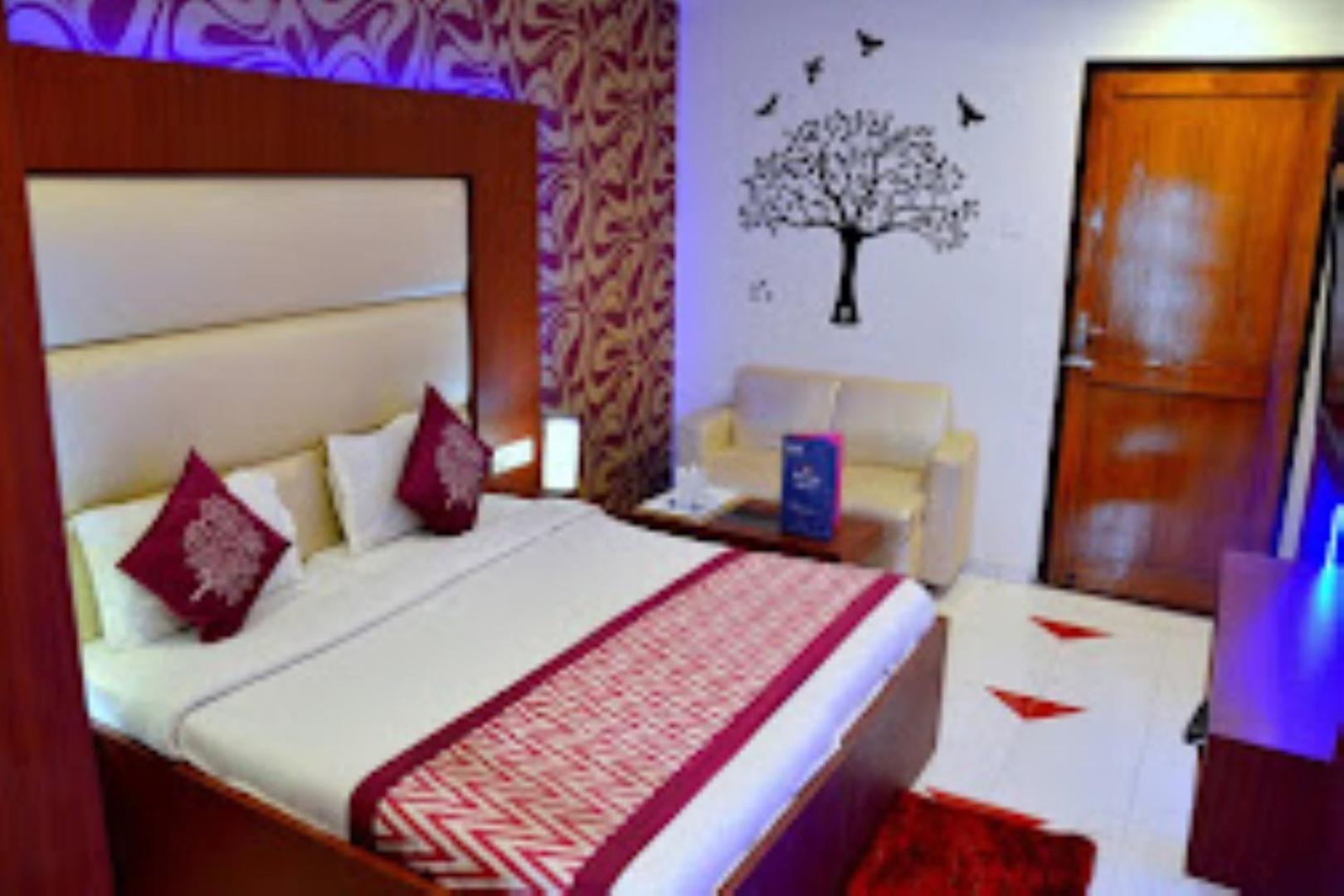 The Gagan Plaza Hotel Kanpur Extérieur photo